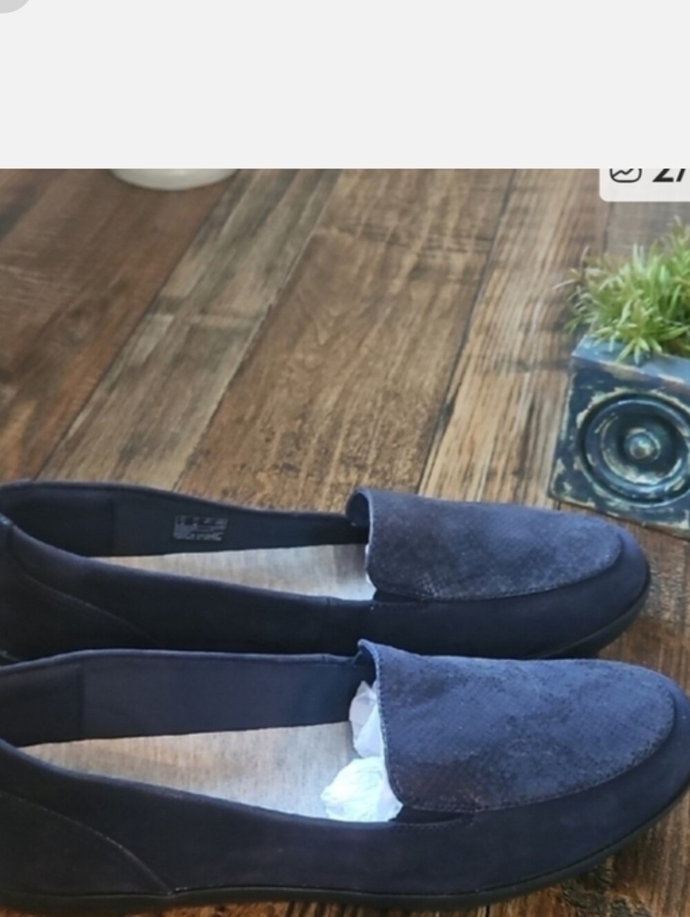 Clarks Cloudsteppers Women's Navy Blue Embossed Suede Slip On‎ Flats - Picture 11 of 11